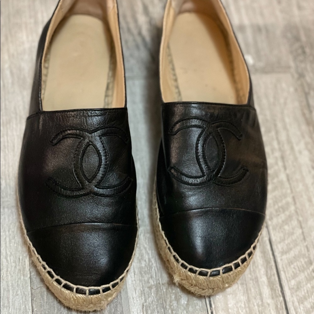 Chanel size 7 black espadrilles